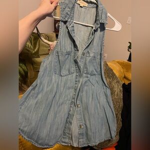 Cloth & Stone Light Blue Sleeveless Top/Vest